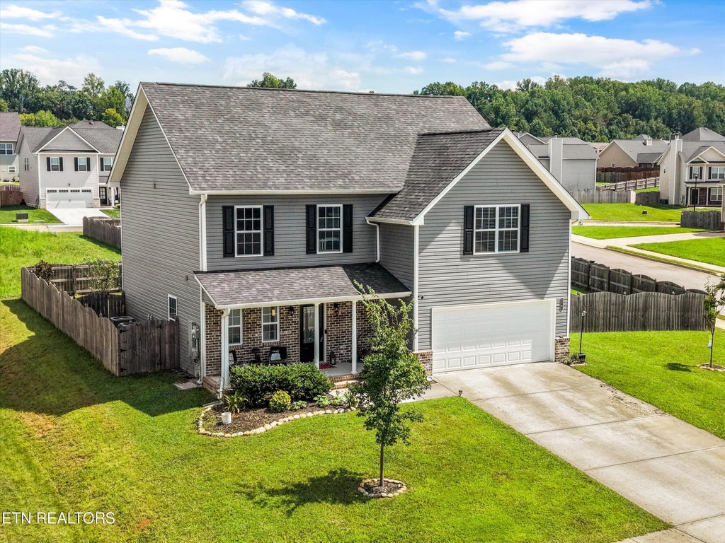 Photo of 2701 Farmhouse Drive, Maryville, TN 37803 (MLS # 1352059)