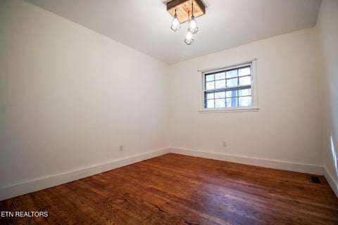 Tiny photo for 200 Oakdale St, Manchester, TN 37355 (MLS # 1355616)