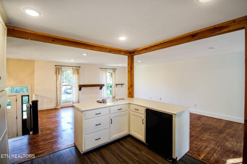 Tiny photo for 200 Oakdale St, Manchester, TN 37355 (MLS # 1355616)