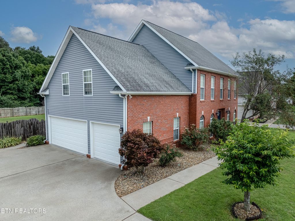 Photo of 12641 Clear Ridge Rd, Knoxville, TN 37922 (MLS # 1311036)