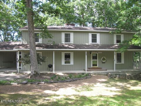 Photo of 118 Rolling Green Drive, Crossville, TN 38558 (MLS # 1328947)