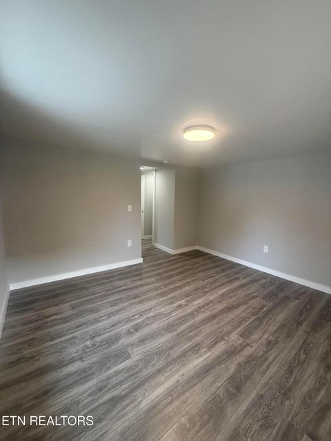 Tiny photo for 220 Walden Ave, Oliver Springs, TN 37840 (MLS # 1340288)