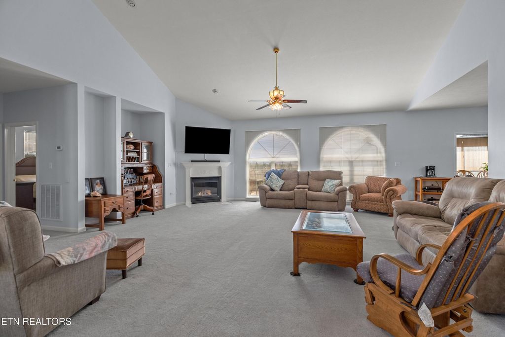 Photo of 108 Skyline Drive, Dandridge, TN 37725 (MLS # 1325388)