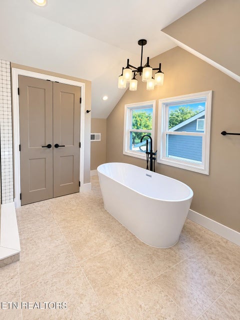 Tiny photo for 2554 Woodbine Ave, Knoxville, TN 37914 (MLS # 1359540)