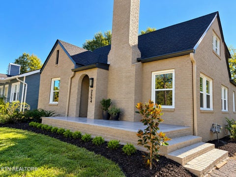 Tiny photo for 2554 Woodbine Ave, Knoxville, TN 37914 (MLS # 1359540)