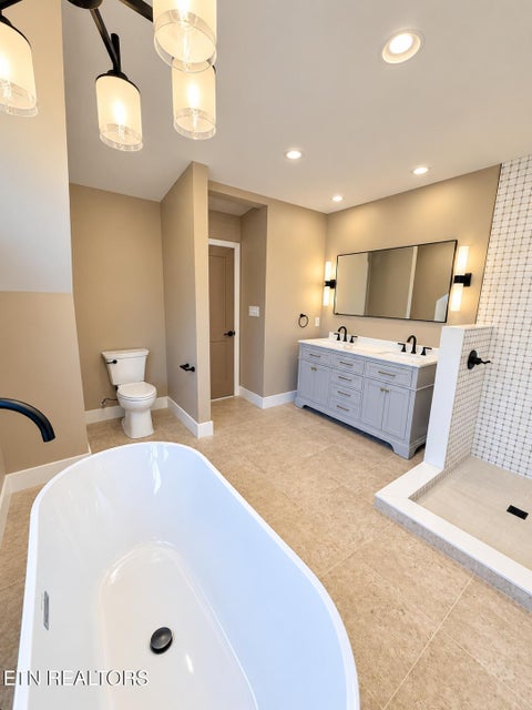 Tiny photo for 2554 Woodbine Ave, Knoxville, TN 37914 (MLS # 1359540)