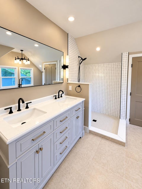 Tiny photo for 2554 Woodbine Ave, Knoxville, TN 37914 (MLS # 1359540)