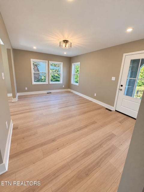 Tiny photo for 2554 Woodbine Ave, Knoxville, TN 37914 (MLS # 1359540)