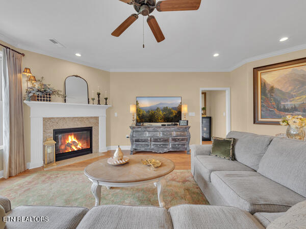 2225 Boulder Crest Lane