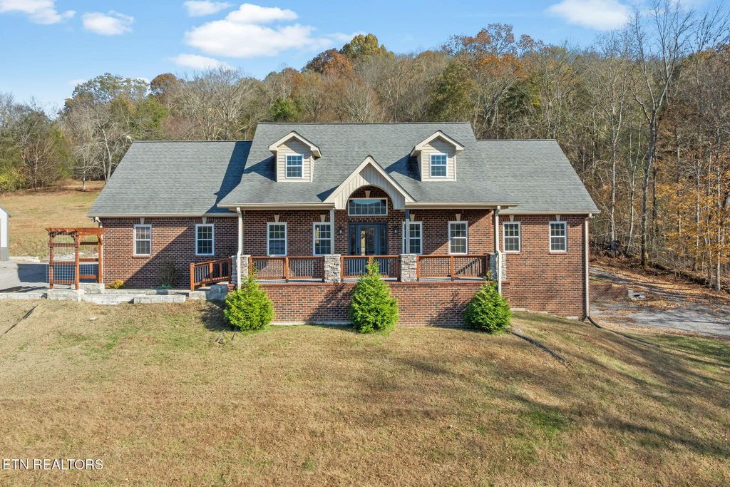 Photo of 57 Lakeside Drive, Carthage, TN 37030 (MLS # 1322176)