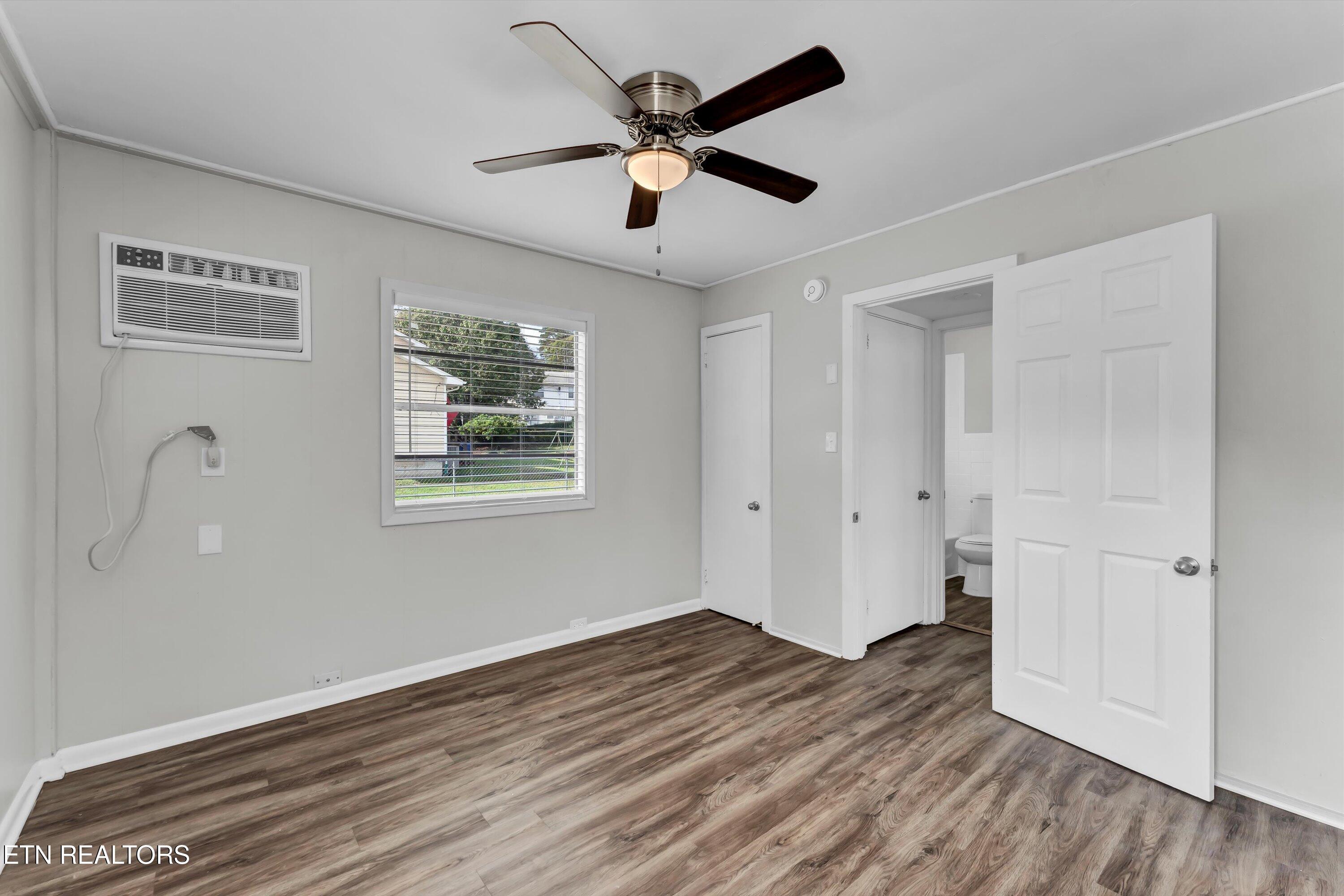 225 - 231 W West Fairview Rd