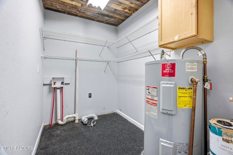 Tiny photo for 200 Doe Run Blvd, Clinton, TN 37716 (MLS # 1348580)