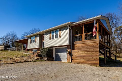 Photo of 541 Sunflower Circle, Sweetwater, TN 37874 (MLS # 1330268)