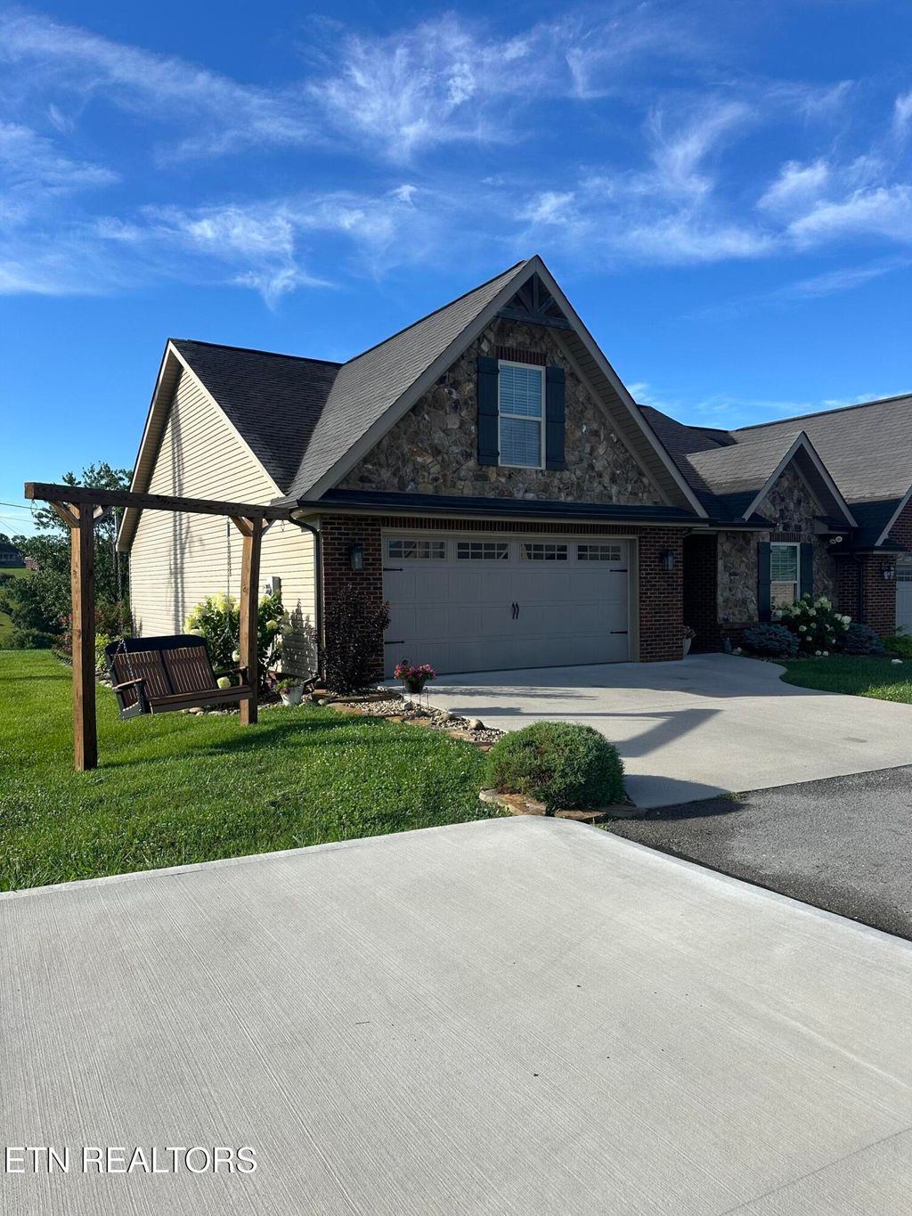Photo of 124 Cornerstone Lane, Harrogate, TN 37752 (MLS # 1348436)