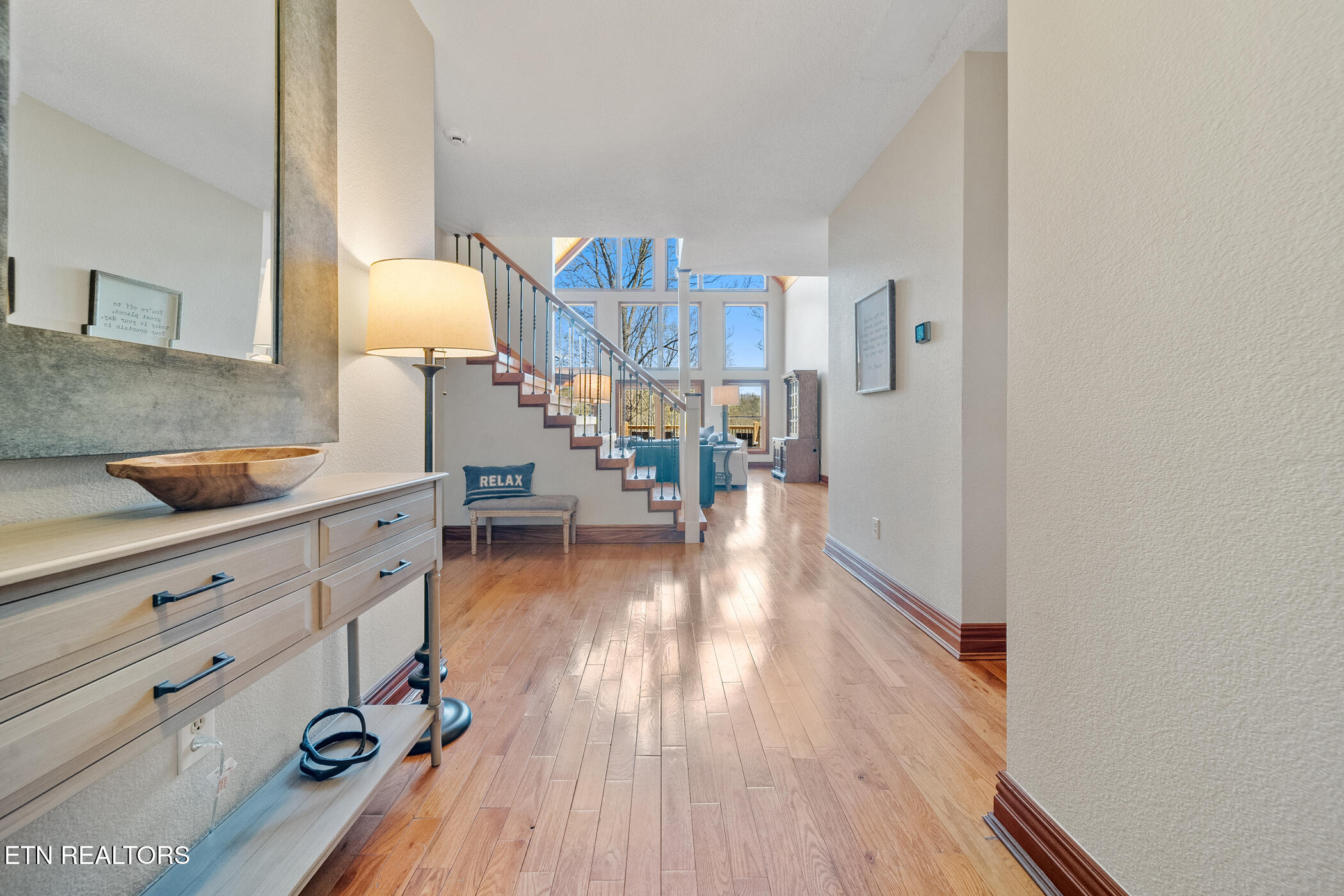 3148 Rocking Chair Lane