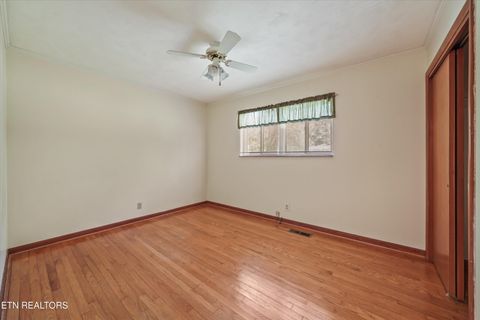 Tiny photo for 125 County Road 672, Athens, TN 37303 (MLS # 1341414)