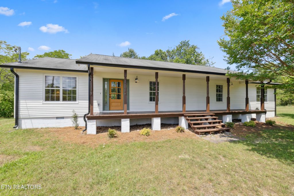 Photo of 155 Walker Farm Rd, Maynardville, TN 37807 (MLS # 1307857)