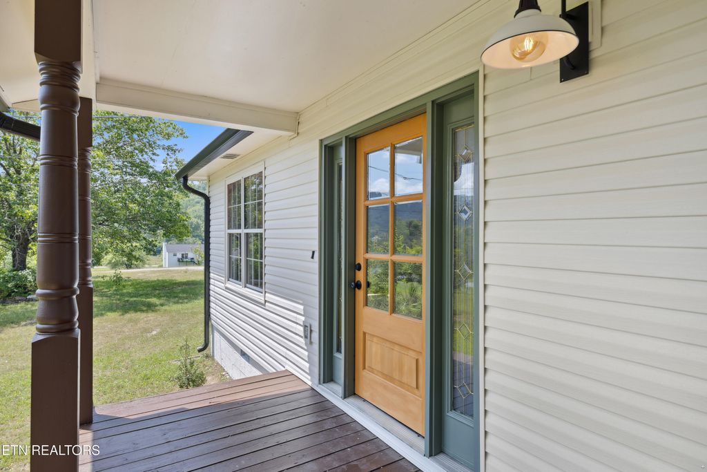 Photo of 155 Walker Farm Rd, Maynardville, TN 37807 (MLS # 1307857)