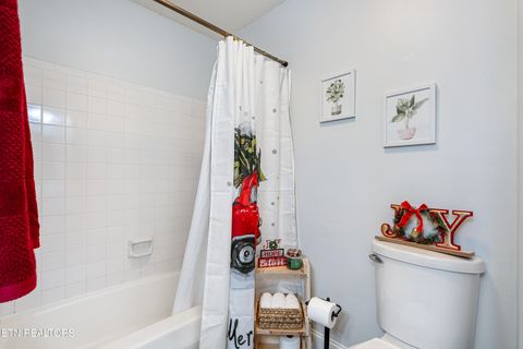 Tiny photo for 1900 Ridgecrest Drive #303, Knoxville, TN 37918 (MLS # 1325916)