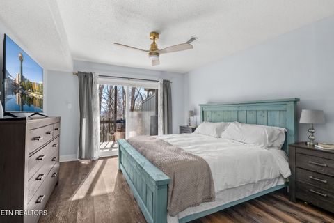 Tiny photo for 1900 Ridgecrest Drive #303, Knoxville, TN 37918 (MLS # 1325916)