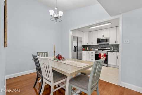 Tiny photo for 1900 Ridgecrest Drive #303, Knoxville, TN 37918 (MLS # 1325916)