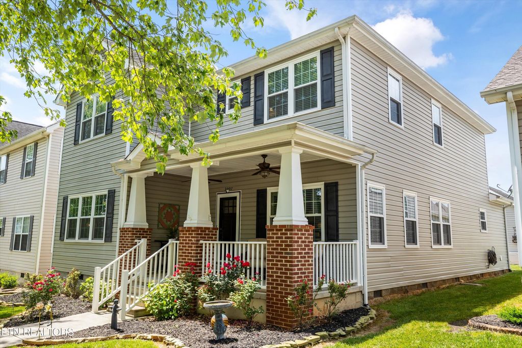 Photo of 3007 Franklin Ave, Sweetwater, TN 37874 (MLS # 1301283)