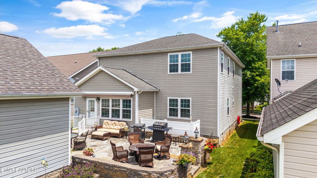 Photo of 3007 Franklin Ave, Sweetwater, TN 37874 (MLS # 1301283)