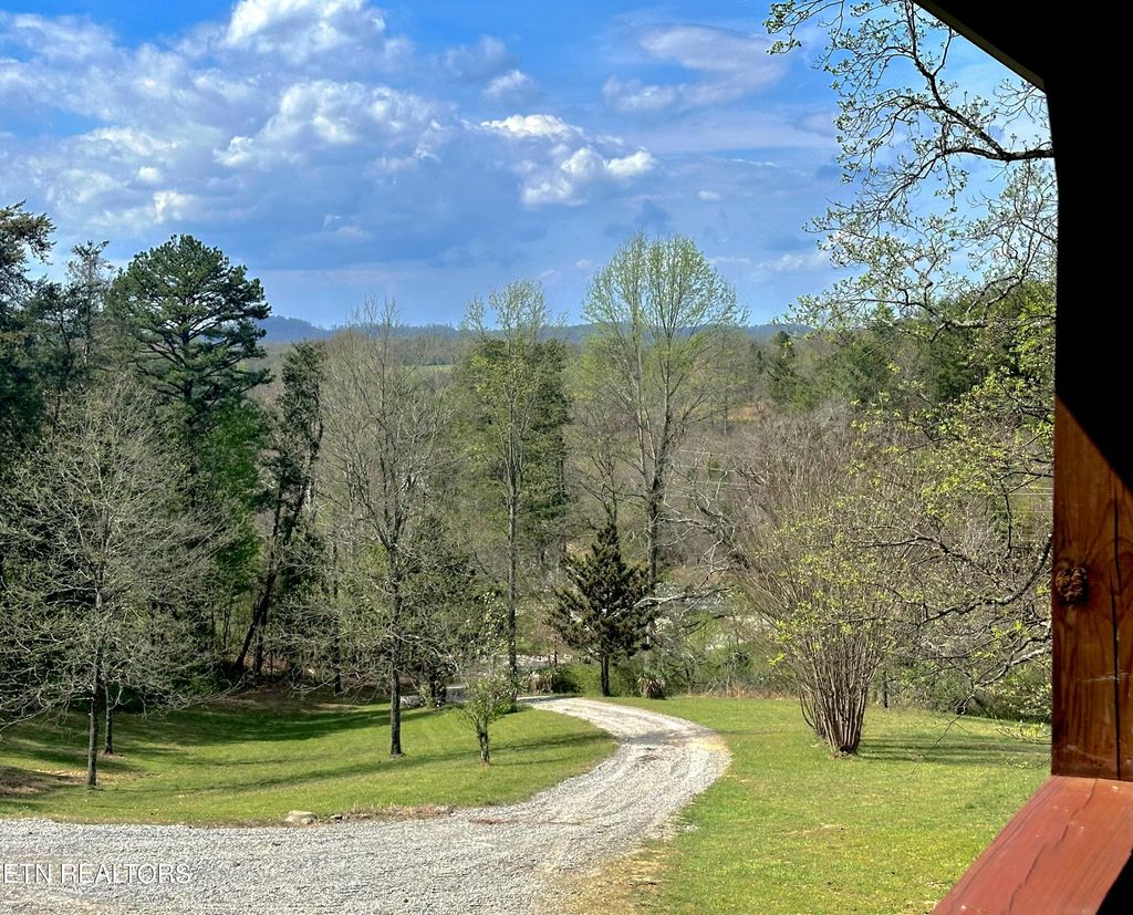 Photo of 176 Mason Rd, Madisonville, TN 37354 (MLS # 1335239)