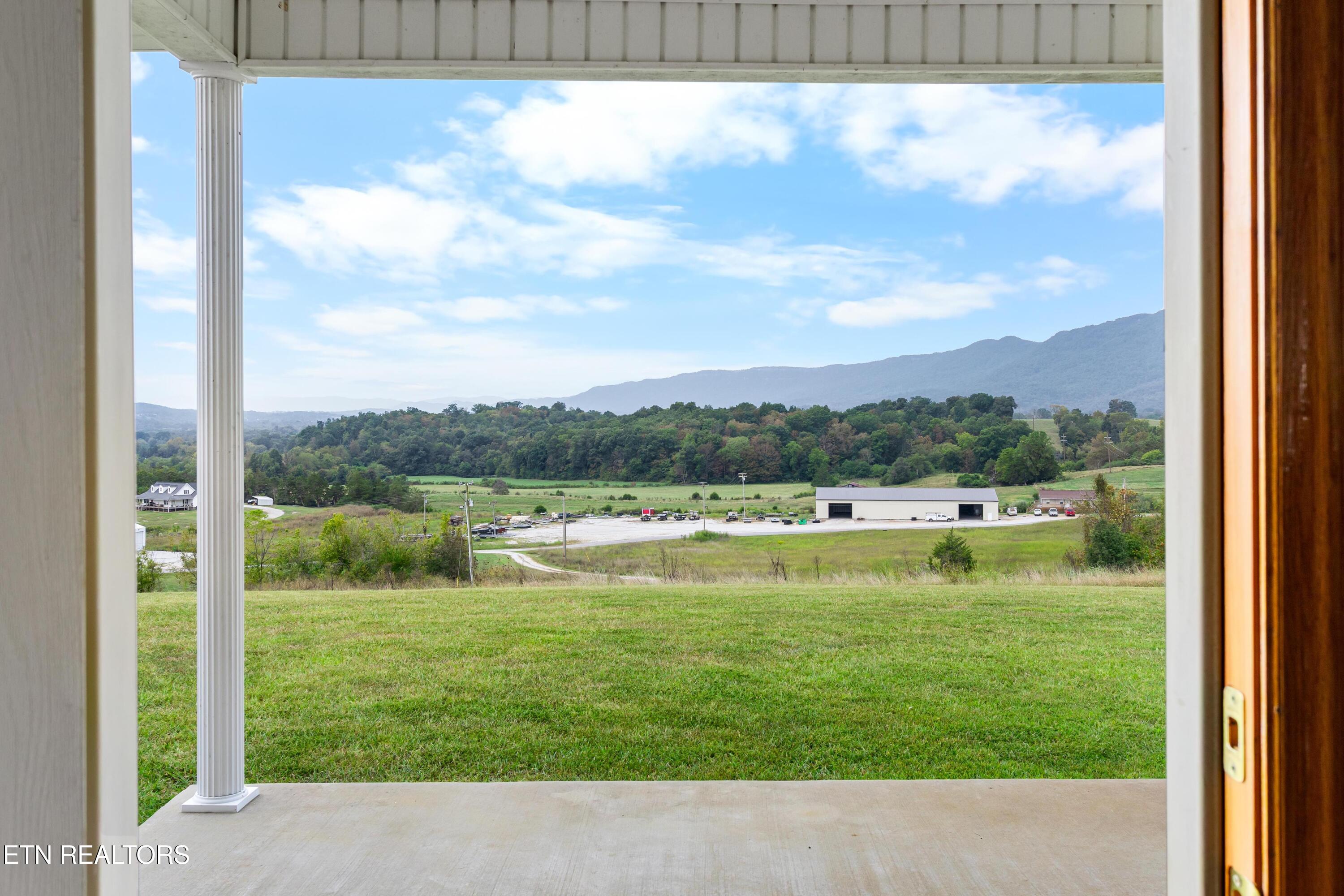1695 Doaks Creek Rd