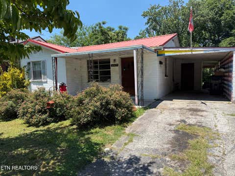 Photo of 1907 Brown Ave, Knoxville, TN 37917 (MLS # 1343588)
