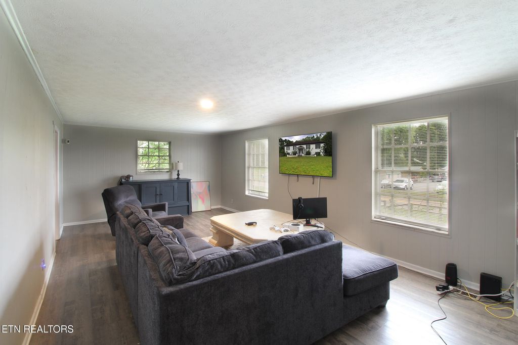 Photo of 329 Boyds Creek Hwy, Seymour, TN 37865 (MLS # 1338136)