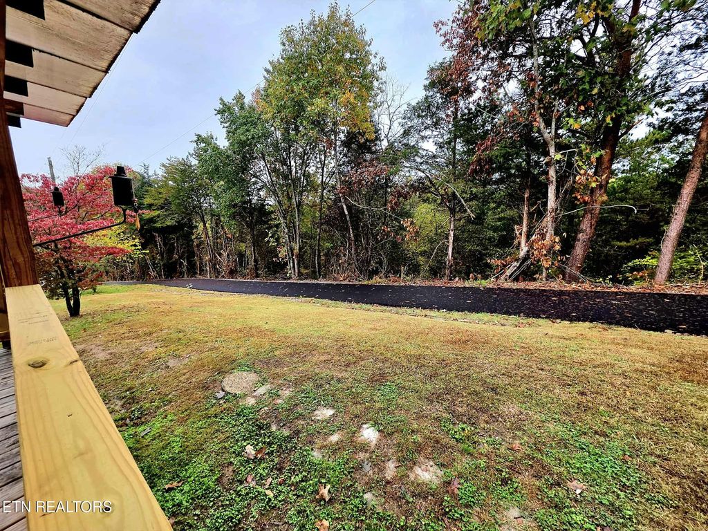 Photo of 1539 Creek side Drive Dr, Sevierville, TN 37876 (MLS # 1320842)