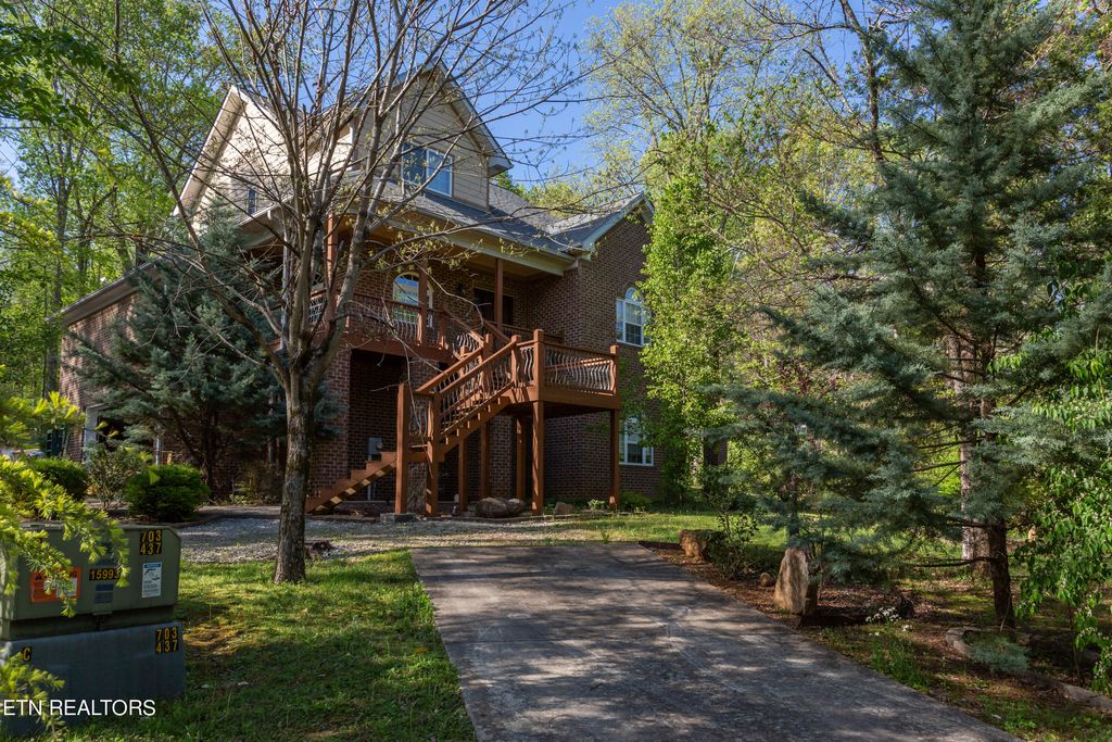 Photo of 3946 Quarry Rd, Louisville, TN 37777 (MLS # 1259313)