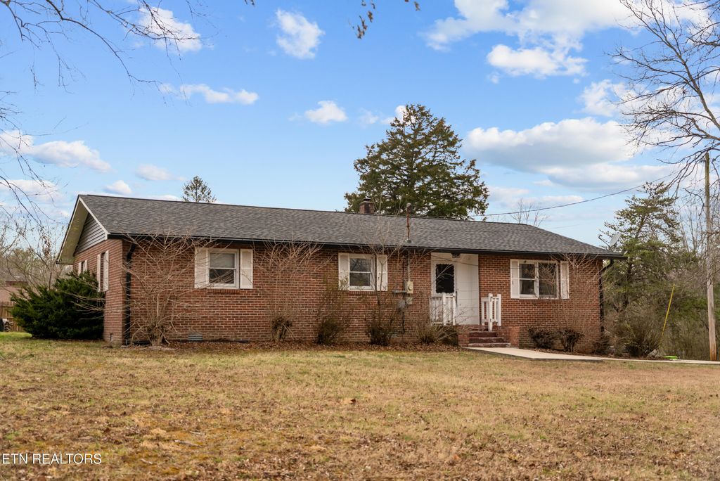 Photo of 54 Towering Tr, Crossville, TN 38555 (MLS # 1332067)