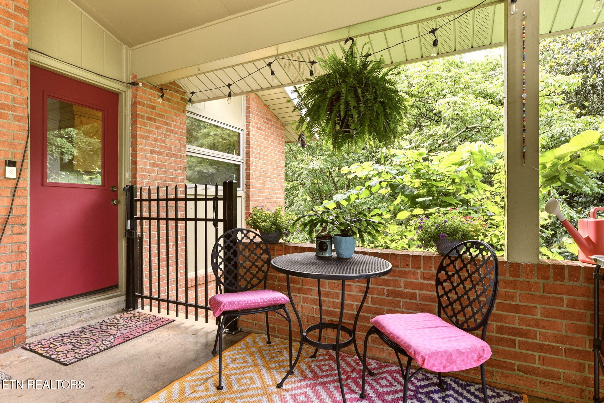 100 Westlook Circle
