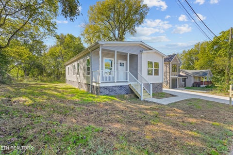 Tiny photo for 2208 Cityview Ave, Knoxville, TN 37915 (MLS # 1357491)