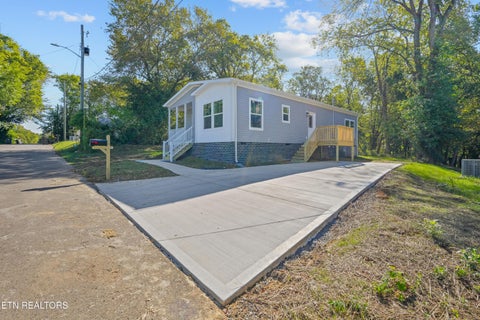 Tiny photo for 2208 Cityview Ave, Knoxville, TN 37915 (MLS # 1357491)
