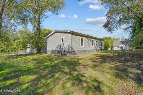Tiny photo for 2208 Cityview Ave, Knoxville, TN 37915 (MLS # 1357491)