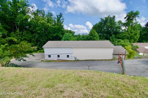 3618 Big Springs Rd Maryville TN 37801