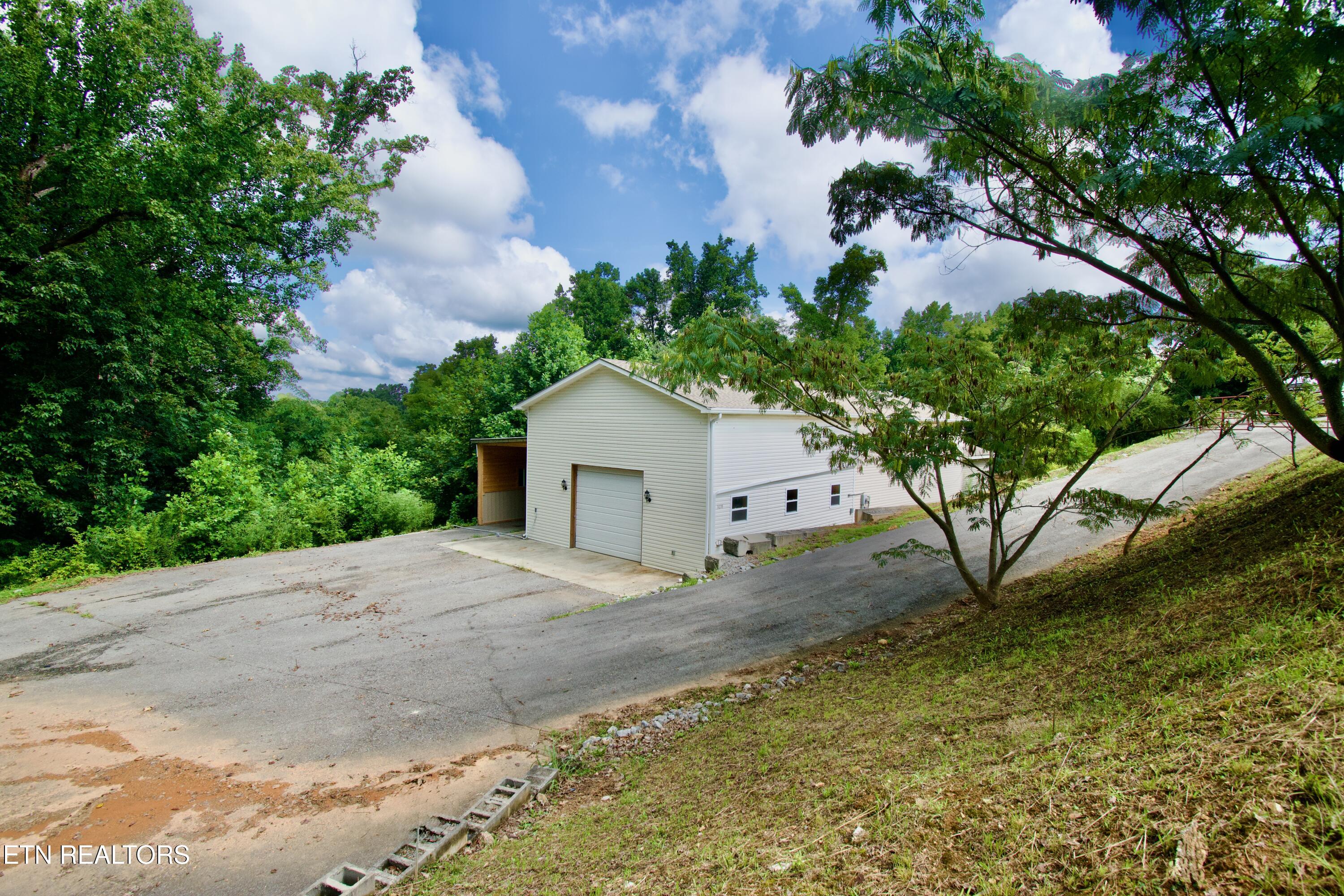 3618 Big Springs Rd