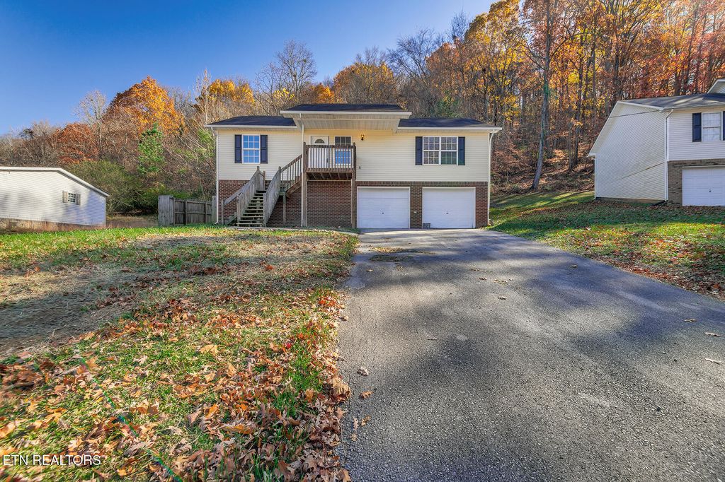 Photo of 503 Long Ave, Newport, TN 37821 (MLS # 1324302)