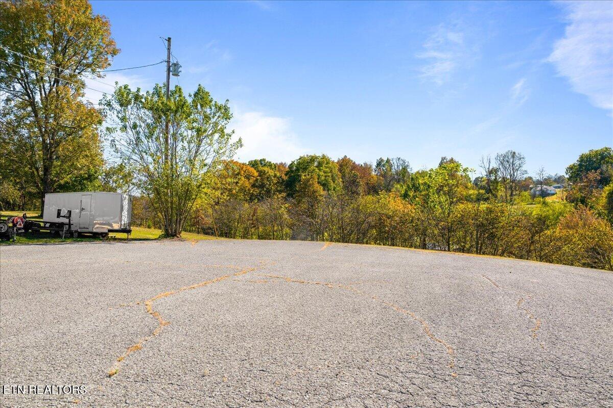 Earnhardt Lane