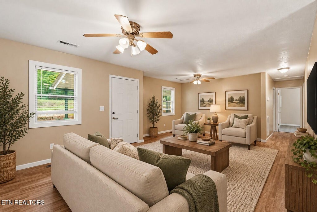 Photo of 12253 Highway 127, Crossville, TN 38572 (MLS # 1356469)