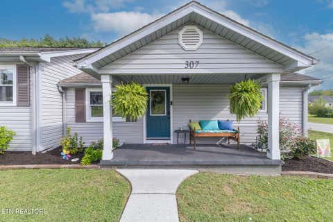 Tiny photo for 307 Glendale Ave, Clinton, TN 37716 (MLS # 1313762)