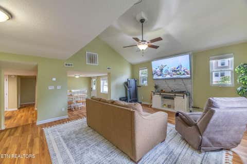 Tiny photo for 307 Glendale Ave, Clinton, TN 37716 (MLS # 1313762)