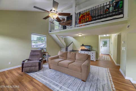 Tiny photo for 307 Glendale Ave, Clinton, TN 37716 (MLS # 1313762)