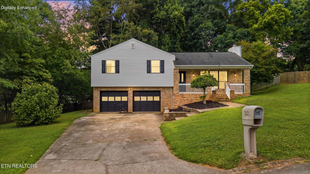 Photo of 809 Widgeon Lane, Knoxville, TN 37934 (MLS # 1346069)