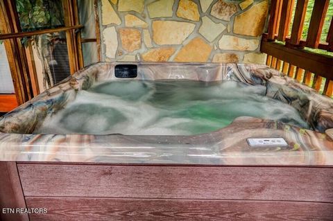 Tiny photo for 833 Stans Rd, Gatlinburg, TN 37738 (MLS # 1341255)