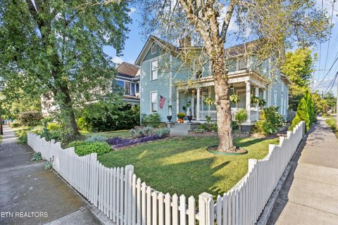 Tiny photo for 821 Luttrell St, Knoxville, TN 37917 (MLS # 1316272)