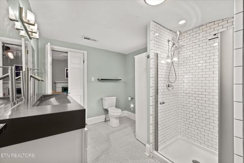 Tiny photo for 821 Luttrell St, Knoxville, TN 37917 (MLS # 1316272)